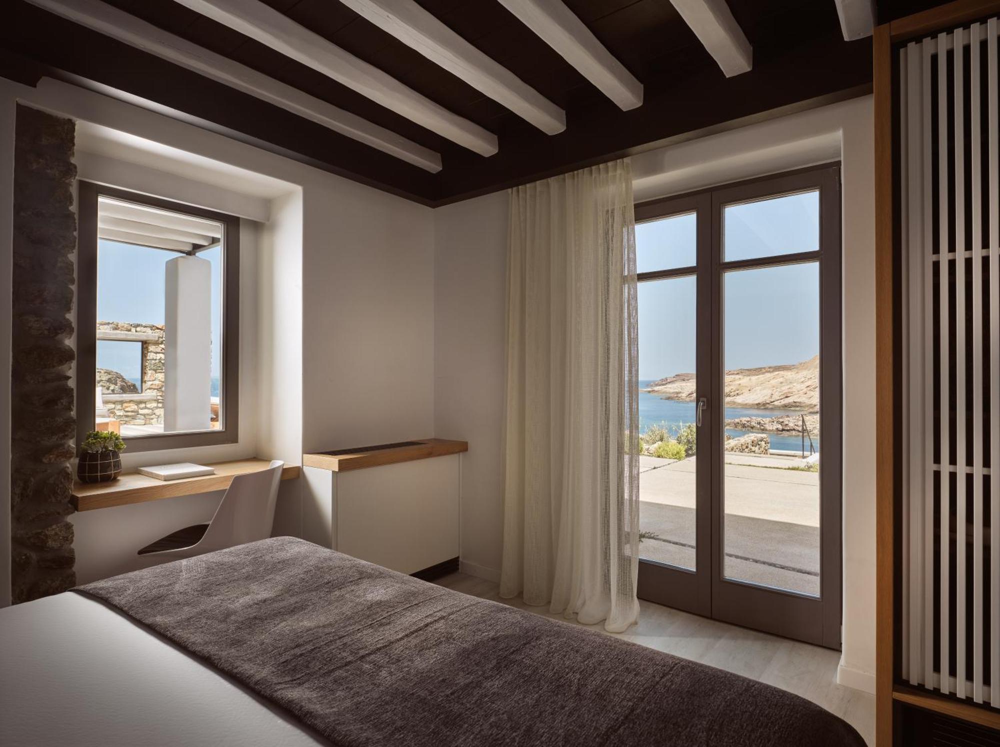 Отель Semeli Coast Mykonos Curio Collection By Hilton Merchia Beach Экстерьер фото
