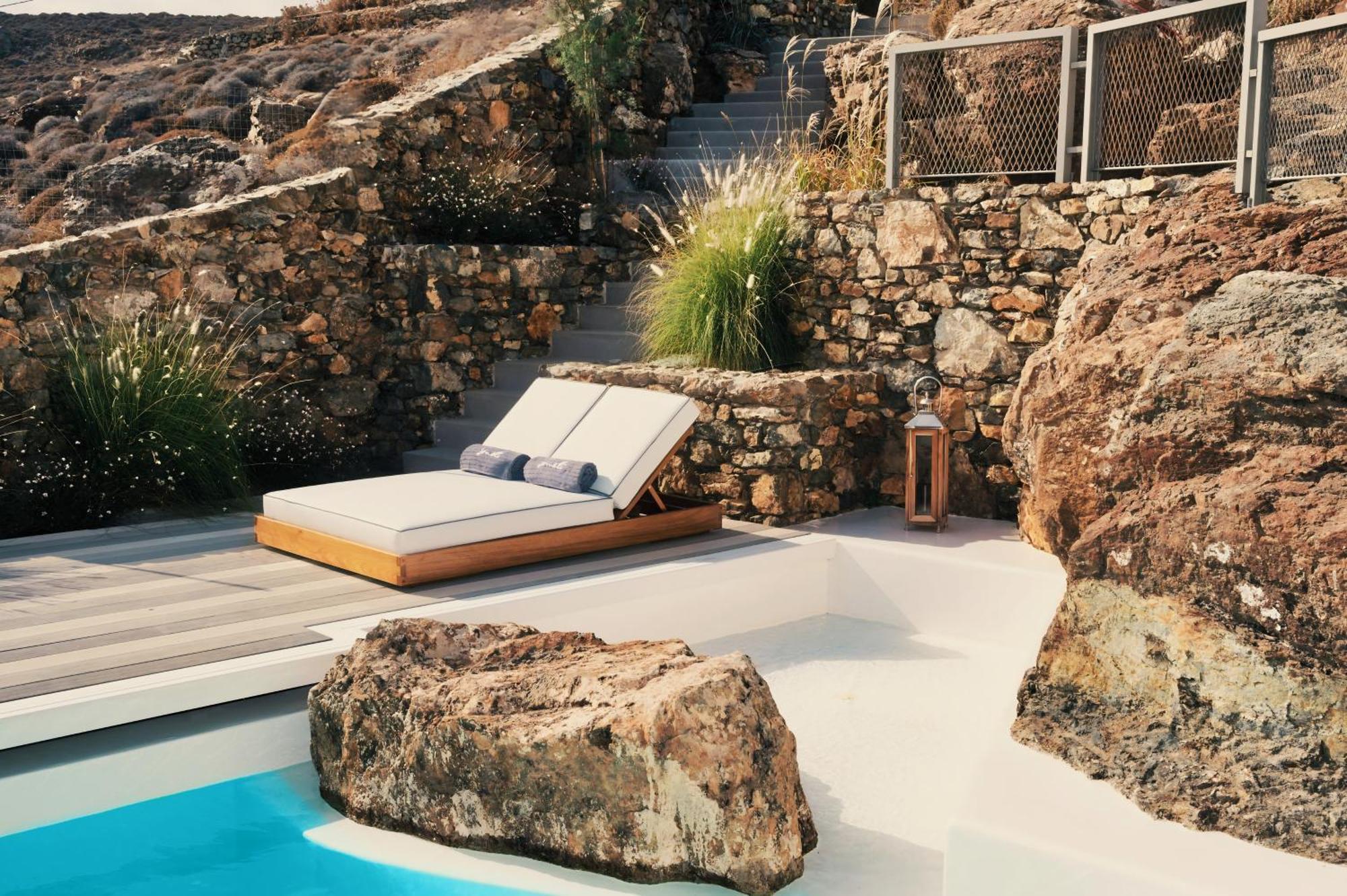 Отель Semeli Coast Mykonos Curio Collection By Hilton Merchia Beach Экстерьер фото